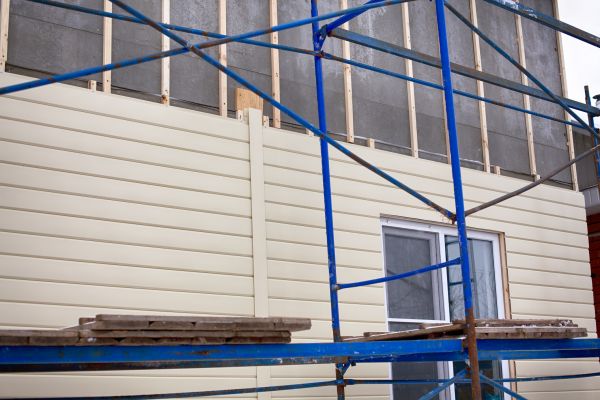 Loose Cladding Repair in Joplin