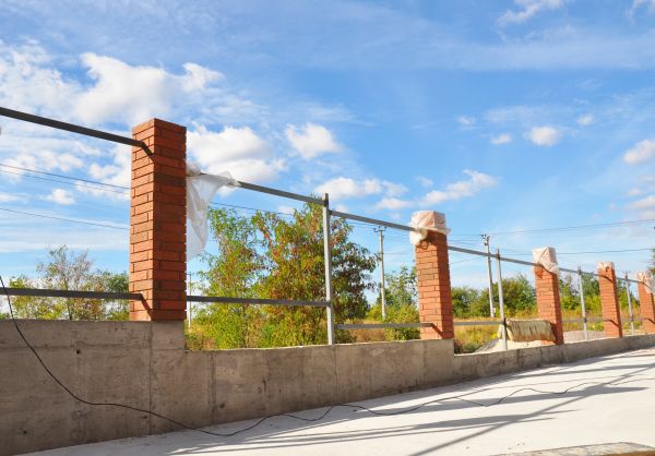 Brick Pillar Installation in Joplin